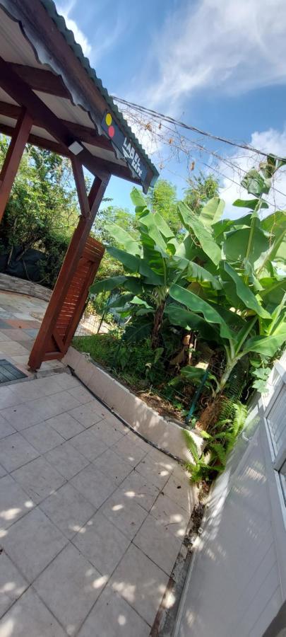 Label Kafe Apartment Bouillante Exterior photo