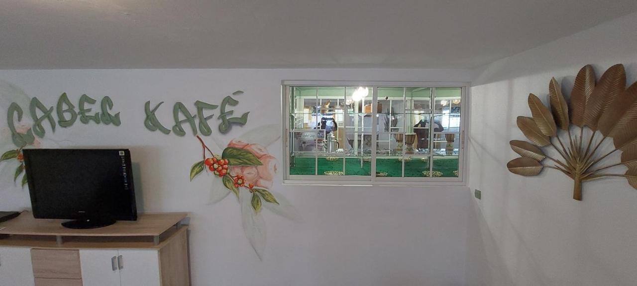 Label Kafe Apartment Bouillante Exterior photo